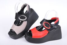 СЕЗОН'24! Ефектни дамски сандали на платформа-Естествена кожа-Два цвята